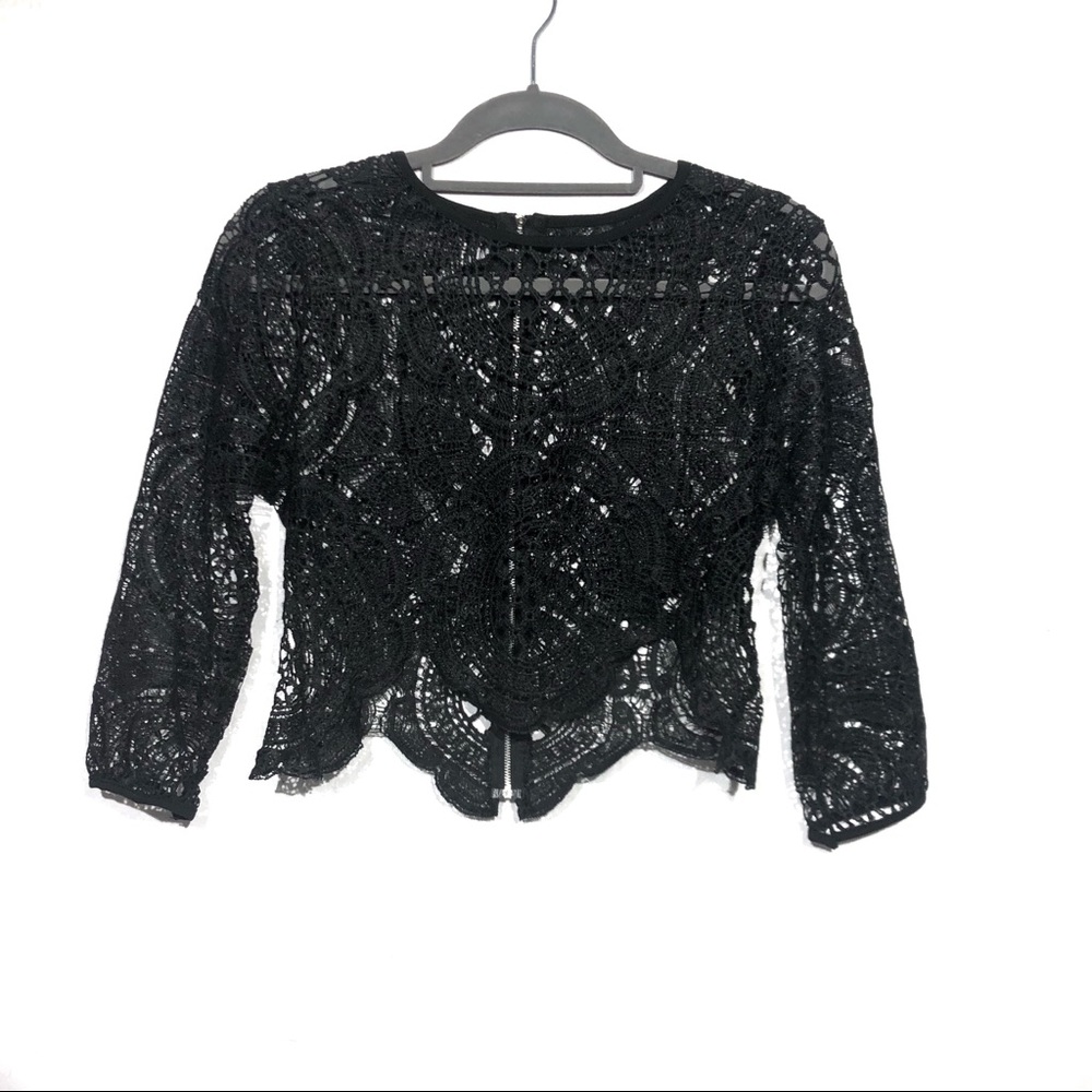 ☀️Black Lace Crop Top